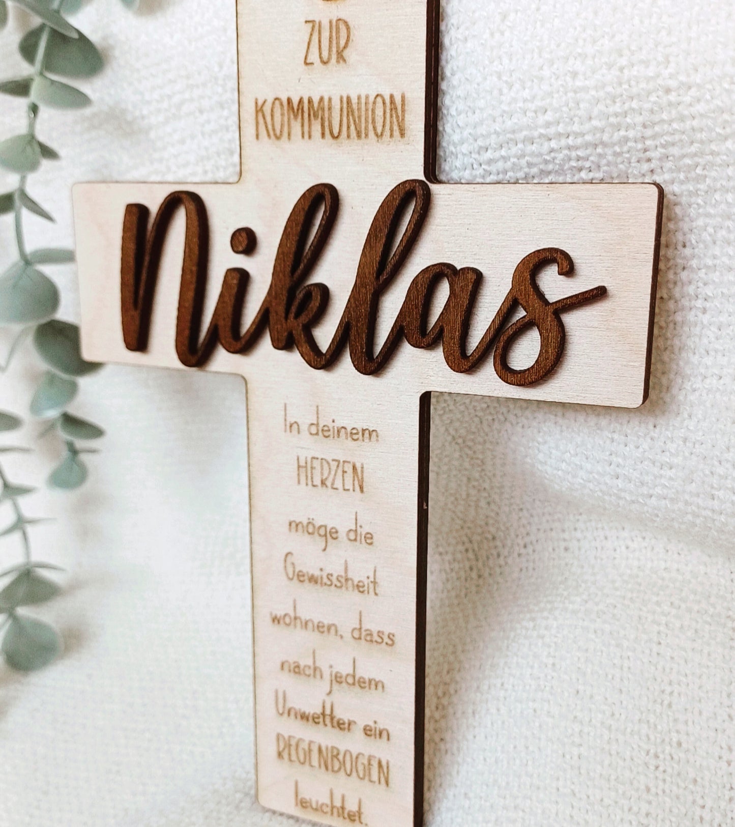 Erstkommunionkreuz personalisiert