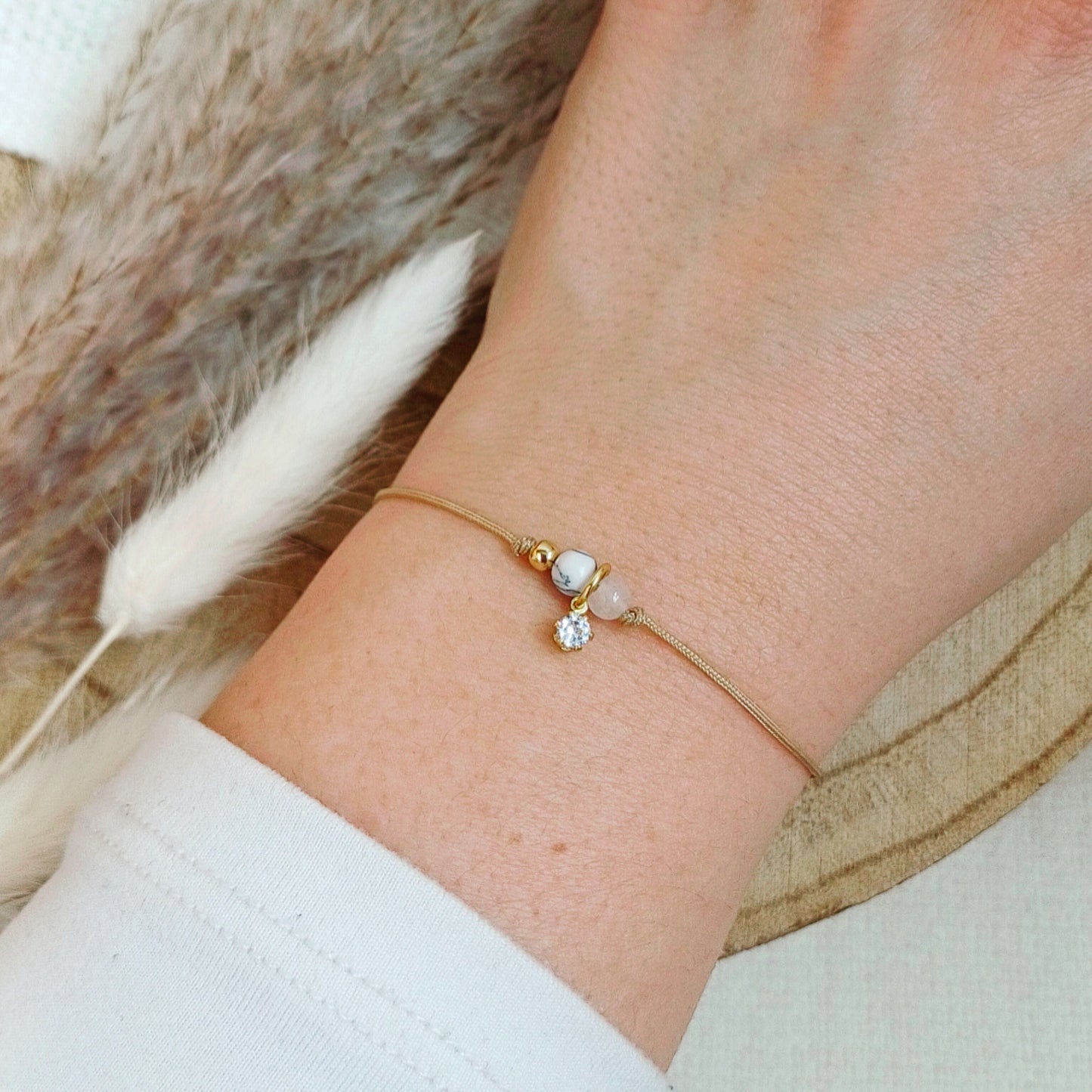 Armband "Graceful" Beige