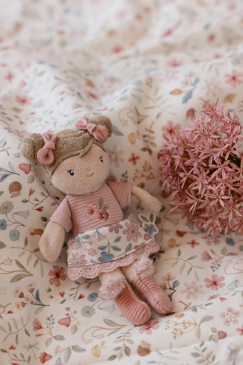 Mini-Kuschelpuppe ROSA 10cm