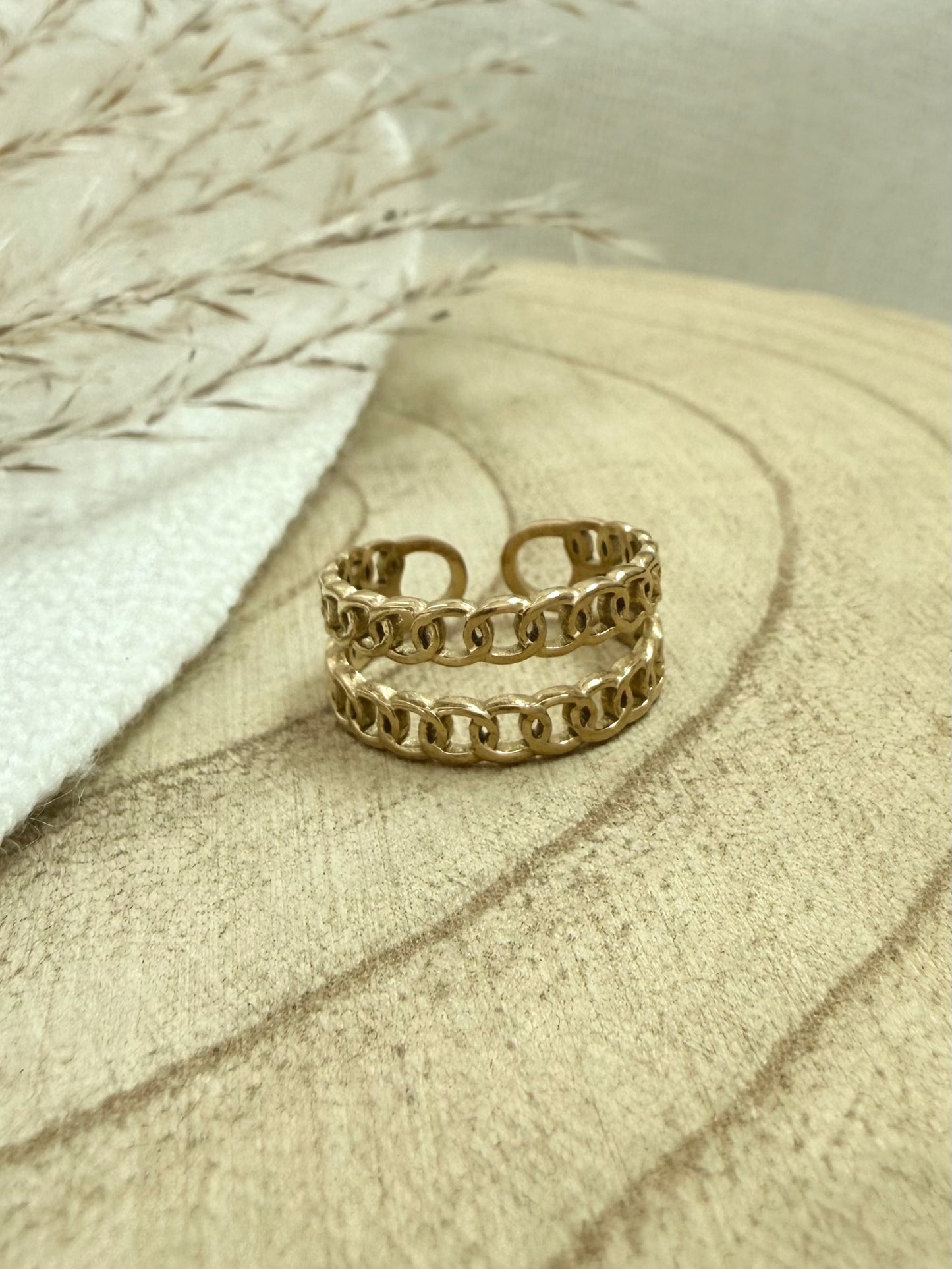 Ring "LIVI" in Gold