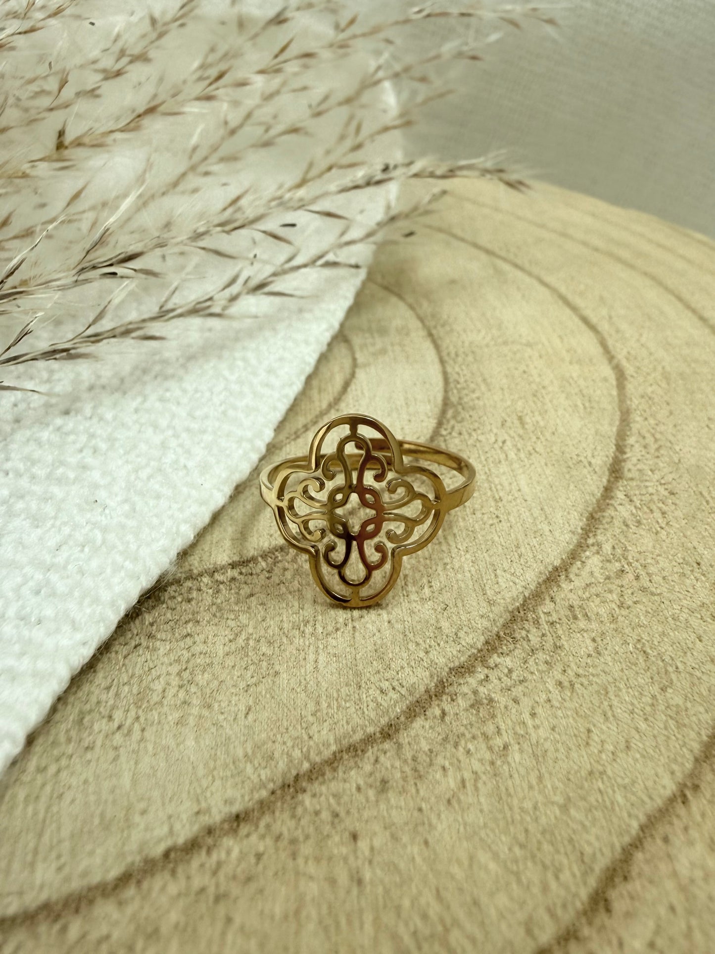 Ring "CLOVER" in Gold
