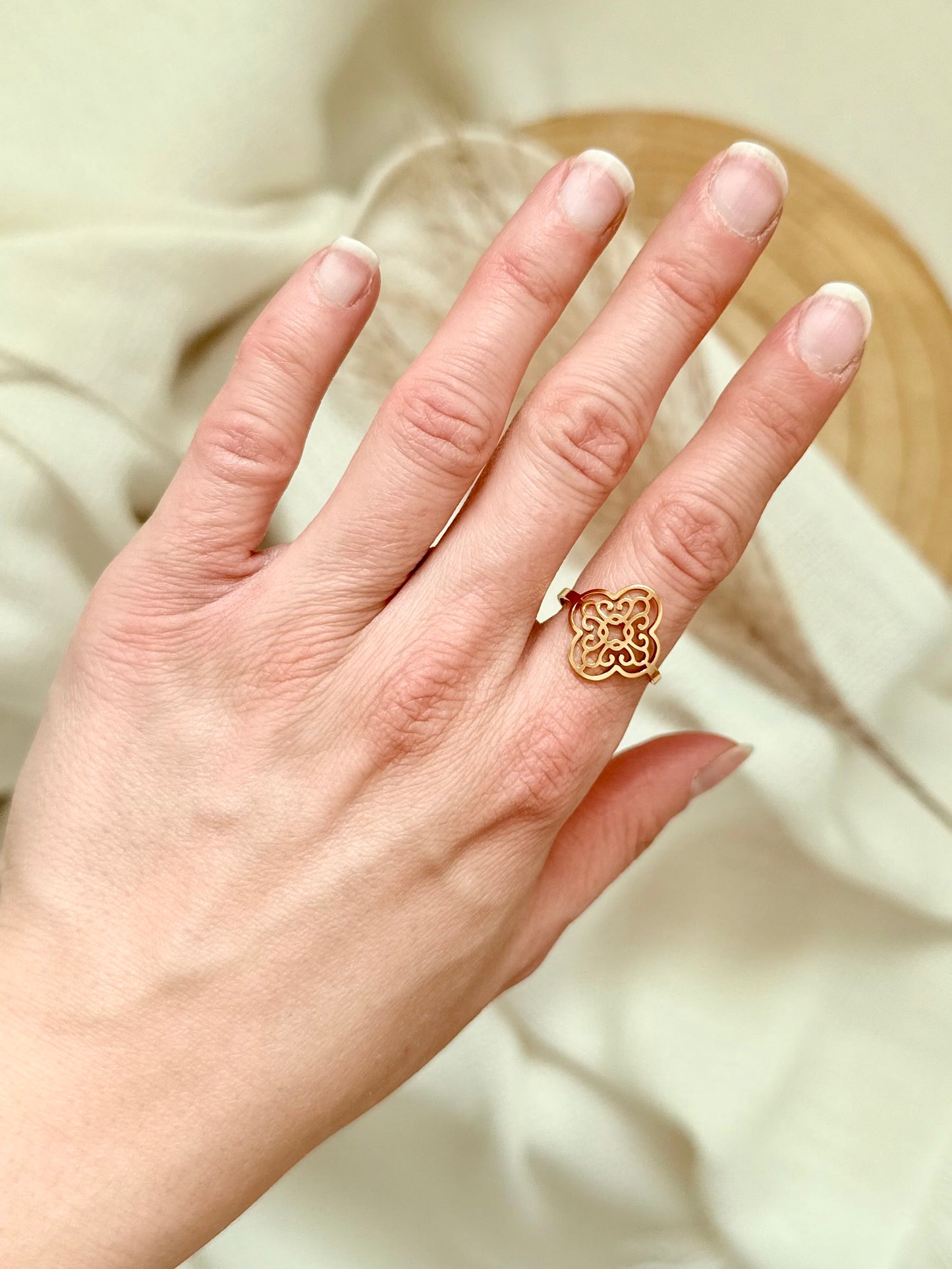 Ring "CLOVER" in Gold