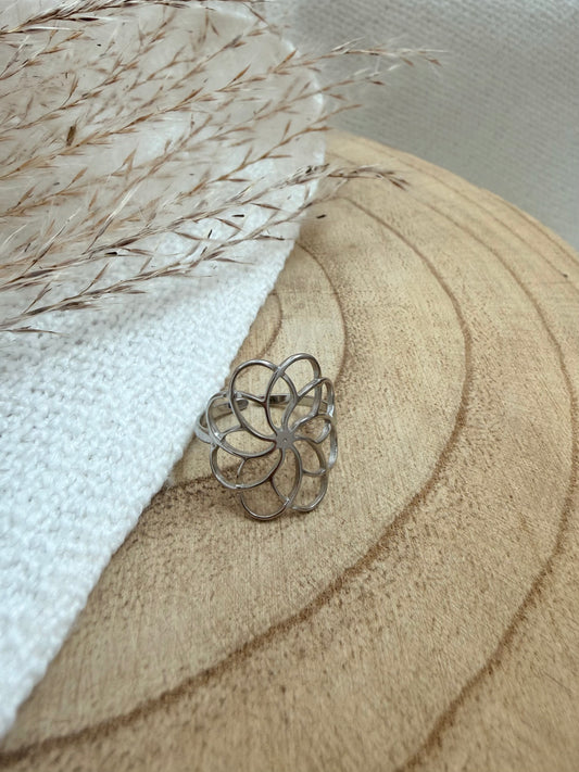 Ring "FLOWER" in Silber