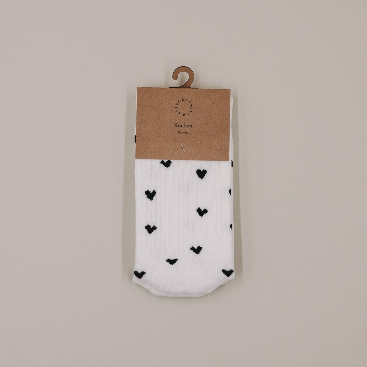Socken weiß "Allover Herzen" schwarz